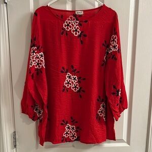 Splendid Red and White 3/4 Sleeve Blouse Relaxed Fit